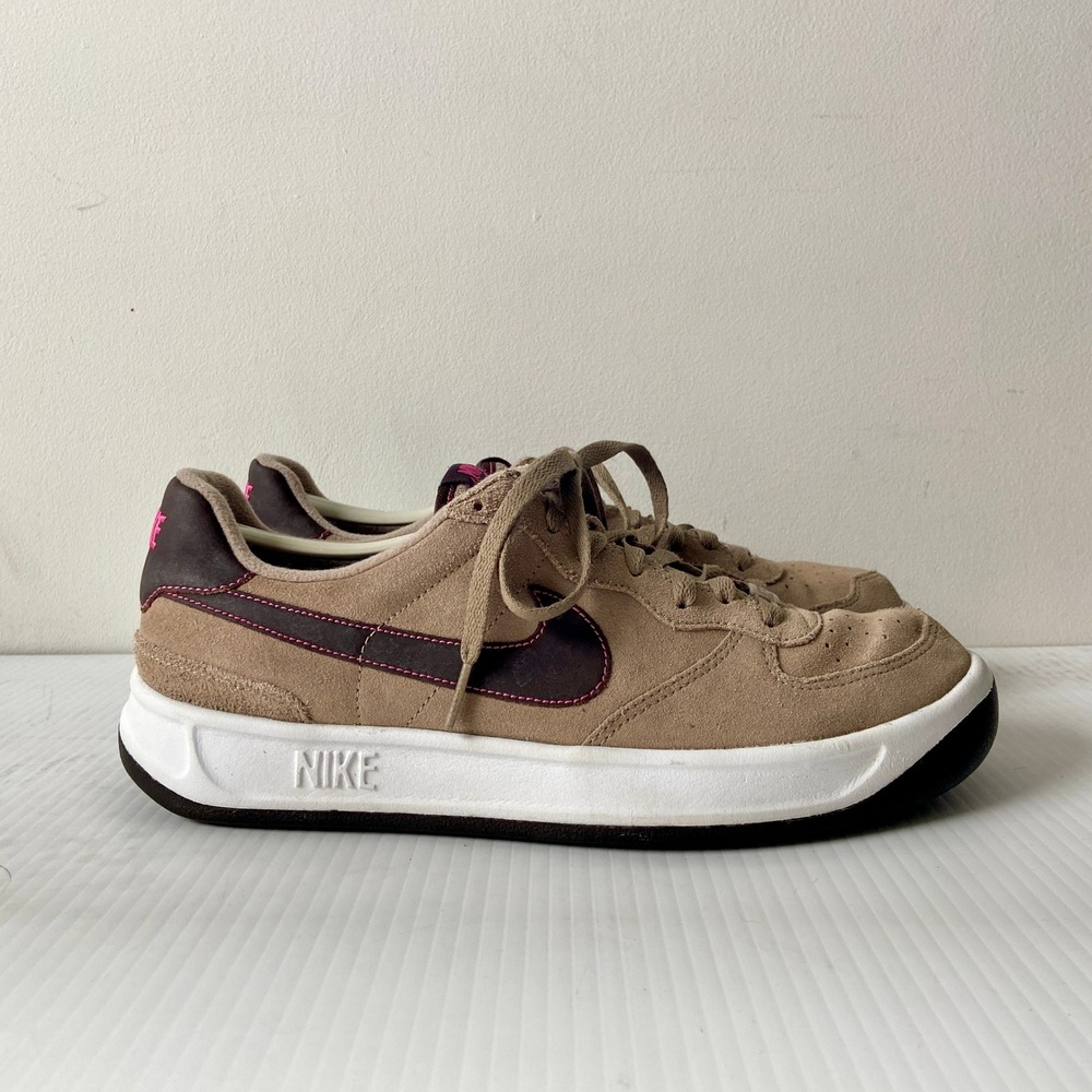 VTG 2006 Nike Ace 83 Tan Suede Lace Up Sneakers Womens 11